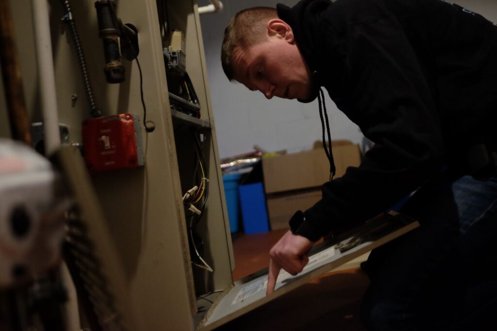 signs that you need a new furnace